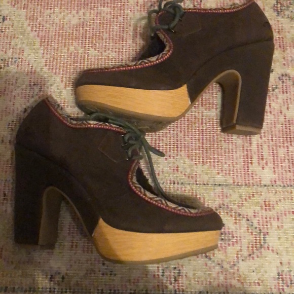 Rocket Dog Heels - Picture 3 of 5